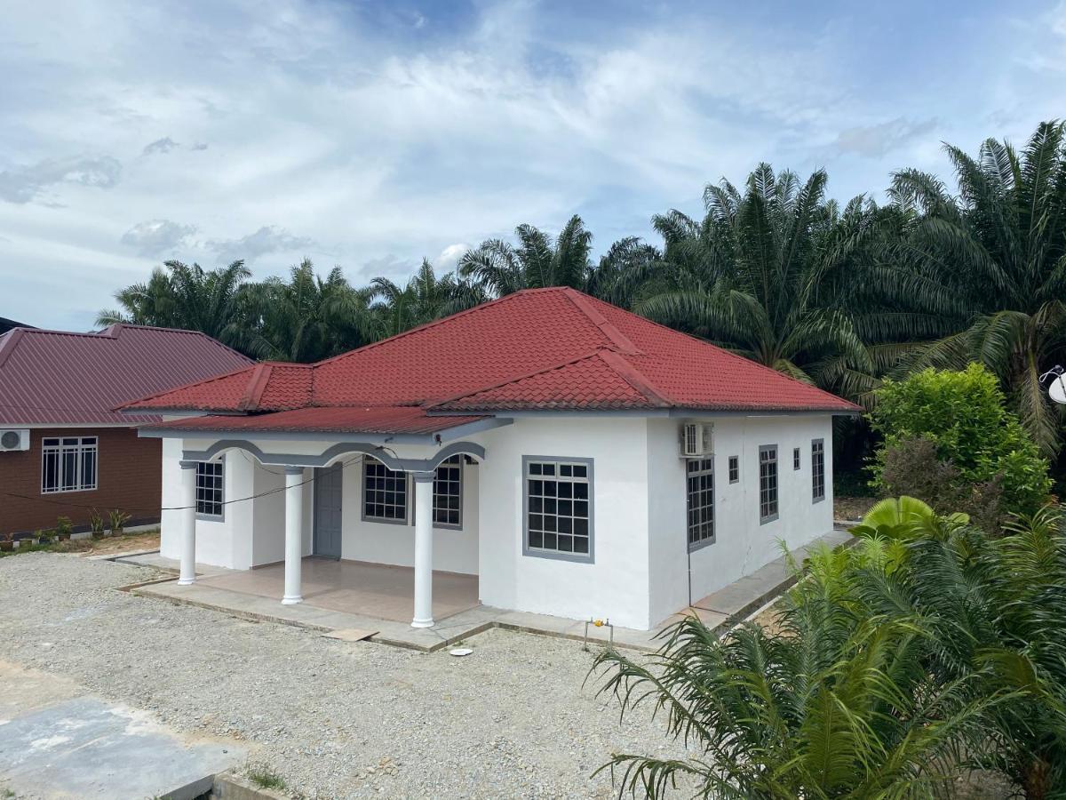 Cempaka Homestay Parit Raja Eksteriør bilde